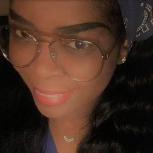 Meet your Posher, Ericka